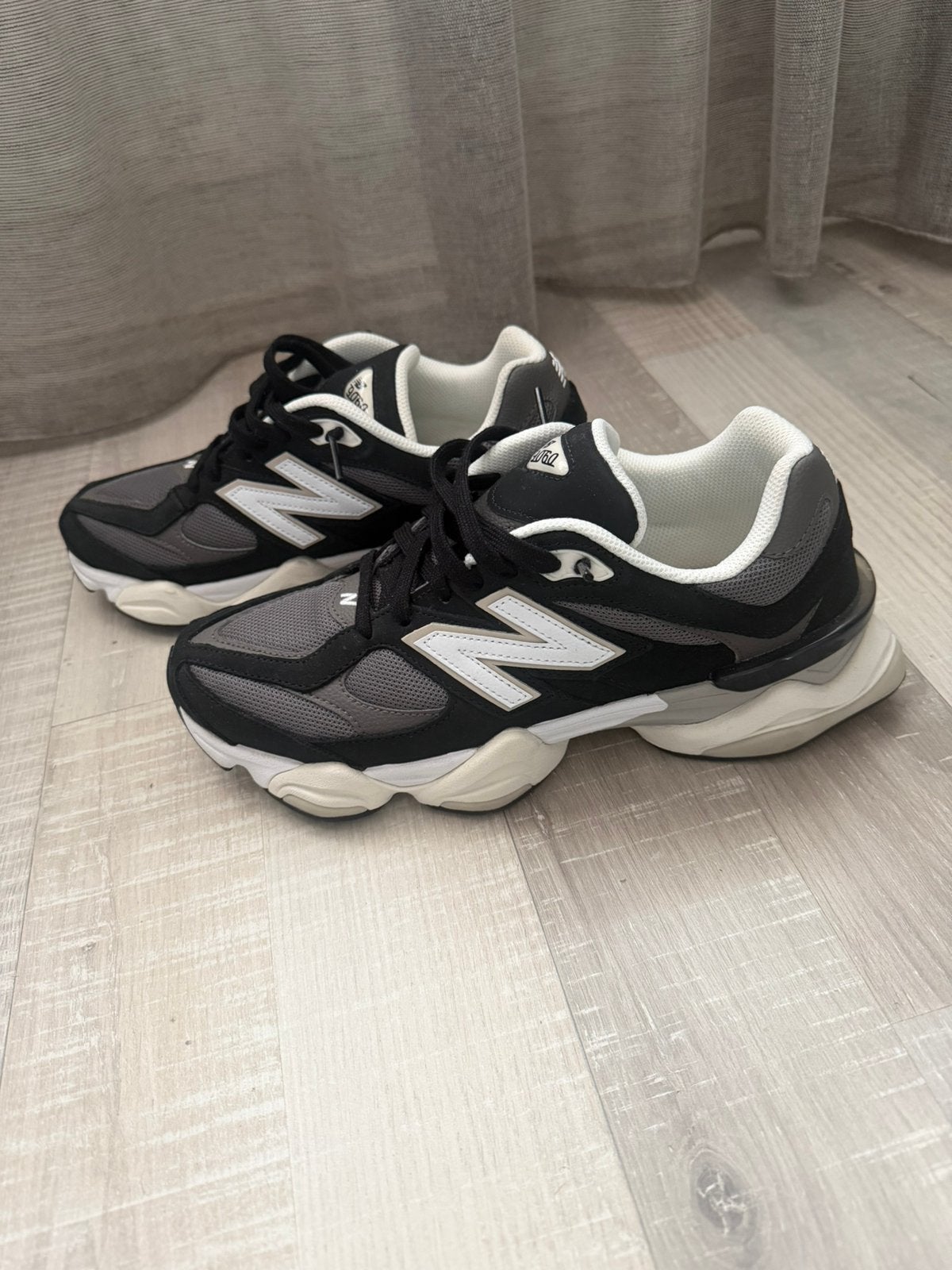 New balance 9060, Ophalen of Verzenden, Nieuw, Wit
