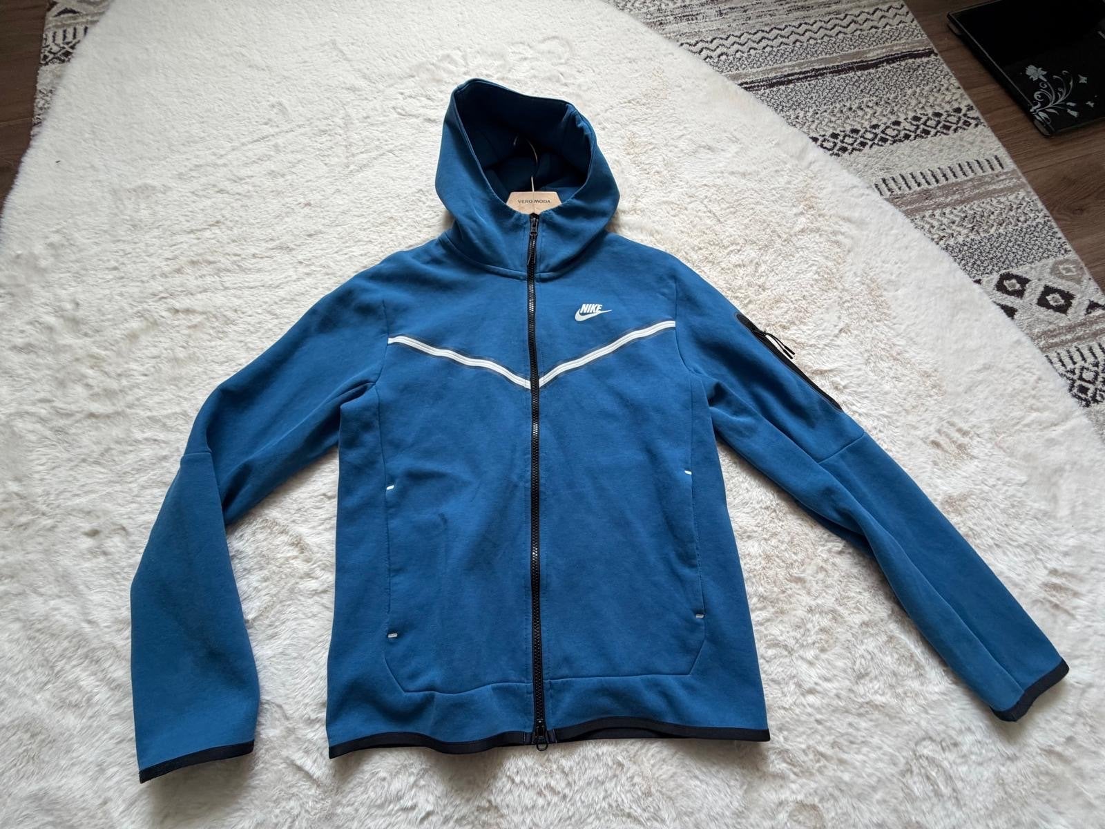 Nike Tech Fleece Hoodie Maat S Lichtblauw - Zo goed als nieu, Ophalen of Verzenden, Zo goed als nieuw