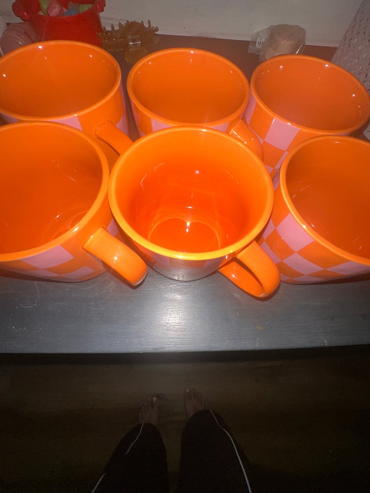 Set van 6 vrolijke oranje en roze geblokte mokken, Ophalen of Verzenden, Steen/keramiek, Overige merken, Oranje