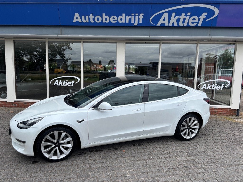 Tesla MODEL 3 LONG RANGE AWD 75KWH SCHADE RECHTS, Auto's, Tesla, Bedrijf, Model 3, ABS, Adaptive Cruise Control, Airbags, Airconditioning