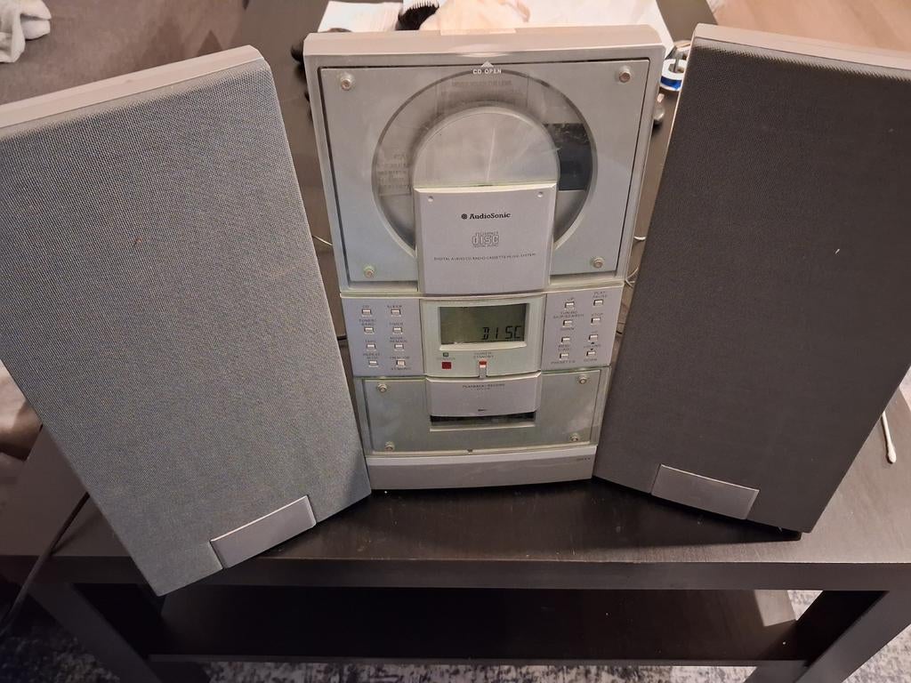 AudioSonic Muzieksysteem met Radio en Cassette (CD defect), Gebruikt, Draagbaar, Ophalen of Verzenden, Tuner of Radio
