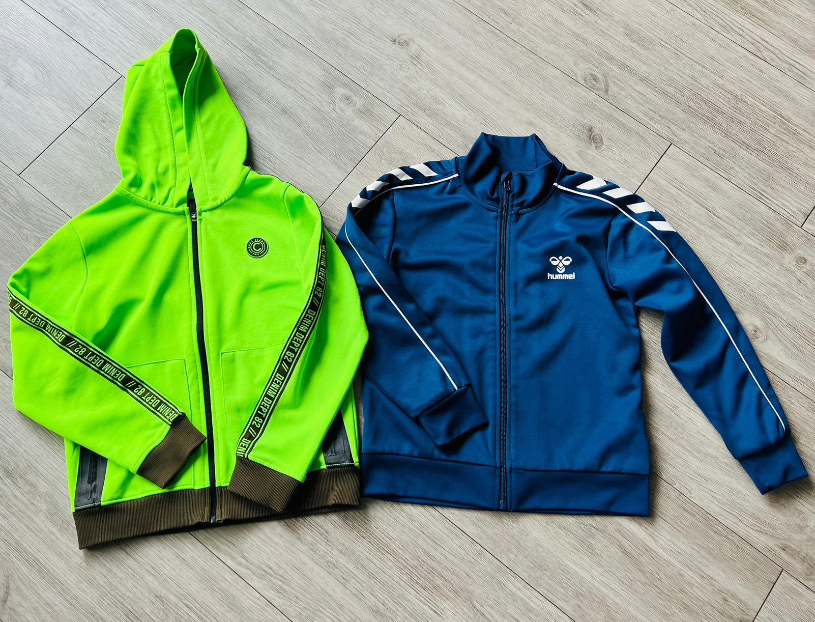 Jongens kleding 134 140 shirts onesie jeans vest izgst, Ophalen of Verzenden, Gebruikt, Jongen, Overige typen