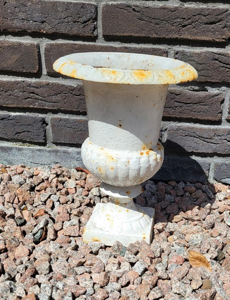 Gietijzeren bloempotje - Vintage look, Ophalen, Gebruikt, Metaal, Binnen