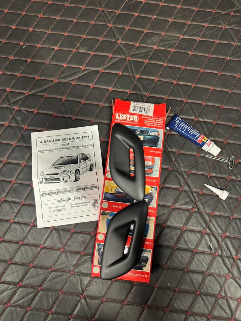 Nieuwe fender vents voor Subaru Impreza WRX Bugeye, Subaru, Links, Nieuw, Ophalen of Verzenden