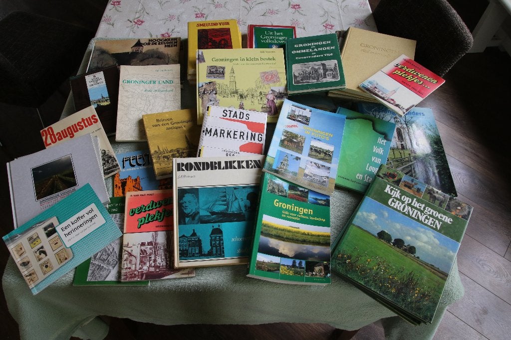 boeken over Groningen o.a Groningen stad en ommeland, Ophalen of Verzenden, Gelezen