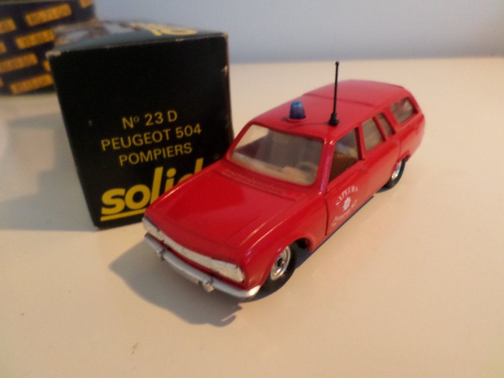 PEUGEOT 504 Break van 1974 Pompiers, Hobby en Vrije tijd, Modelauto's | 1:43, Ophalen of Verzenden, Nieuw, Auto, Solido