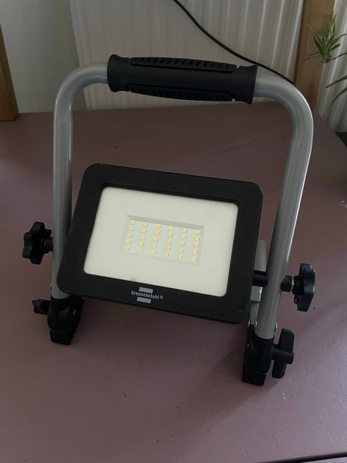 Brennenstuhl Accu LED Bouwlamp EL 2000 MA 20W IP54, Doe-het-zelf en Verbouw, Bouwverlichting, Ophalen, Nieuw, Minder dan 50 watt