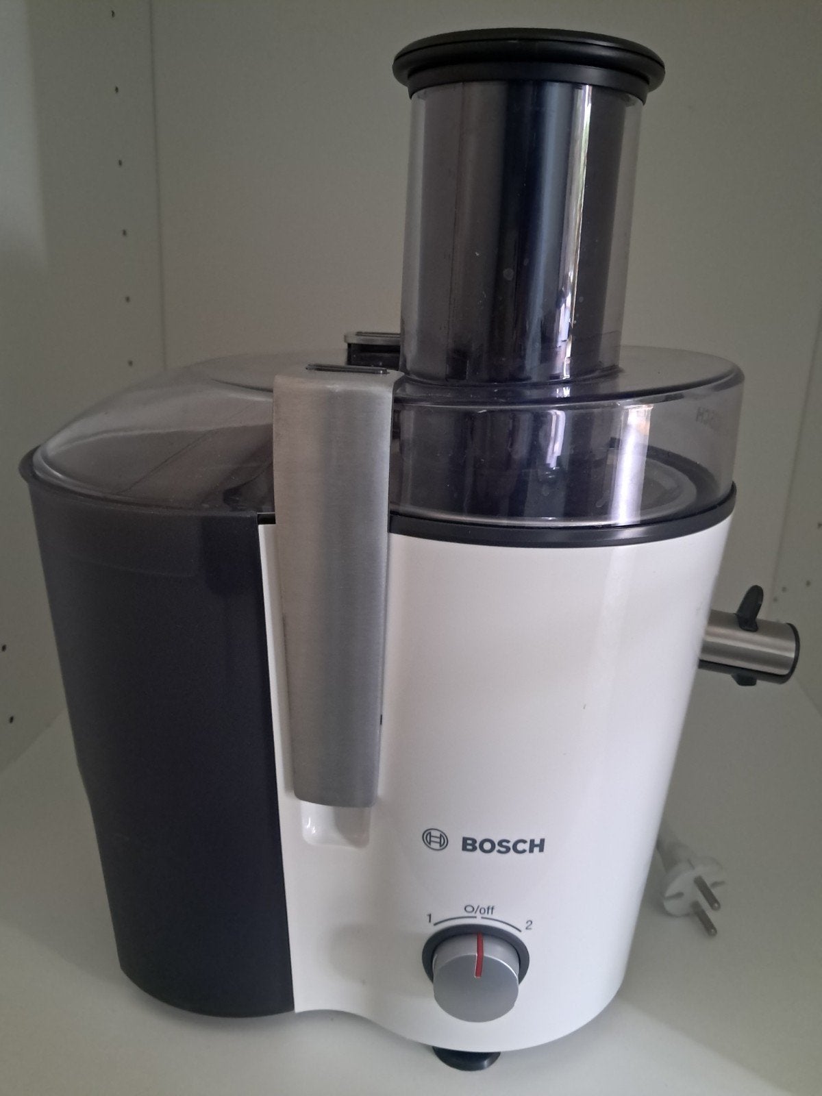 Sapcentrifuge 700 W Bosch, Ophalen of Verzenden, Zo goed als nieuw, Elektrisch, Sapcentrifuge