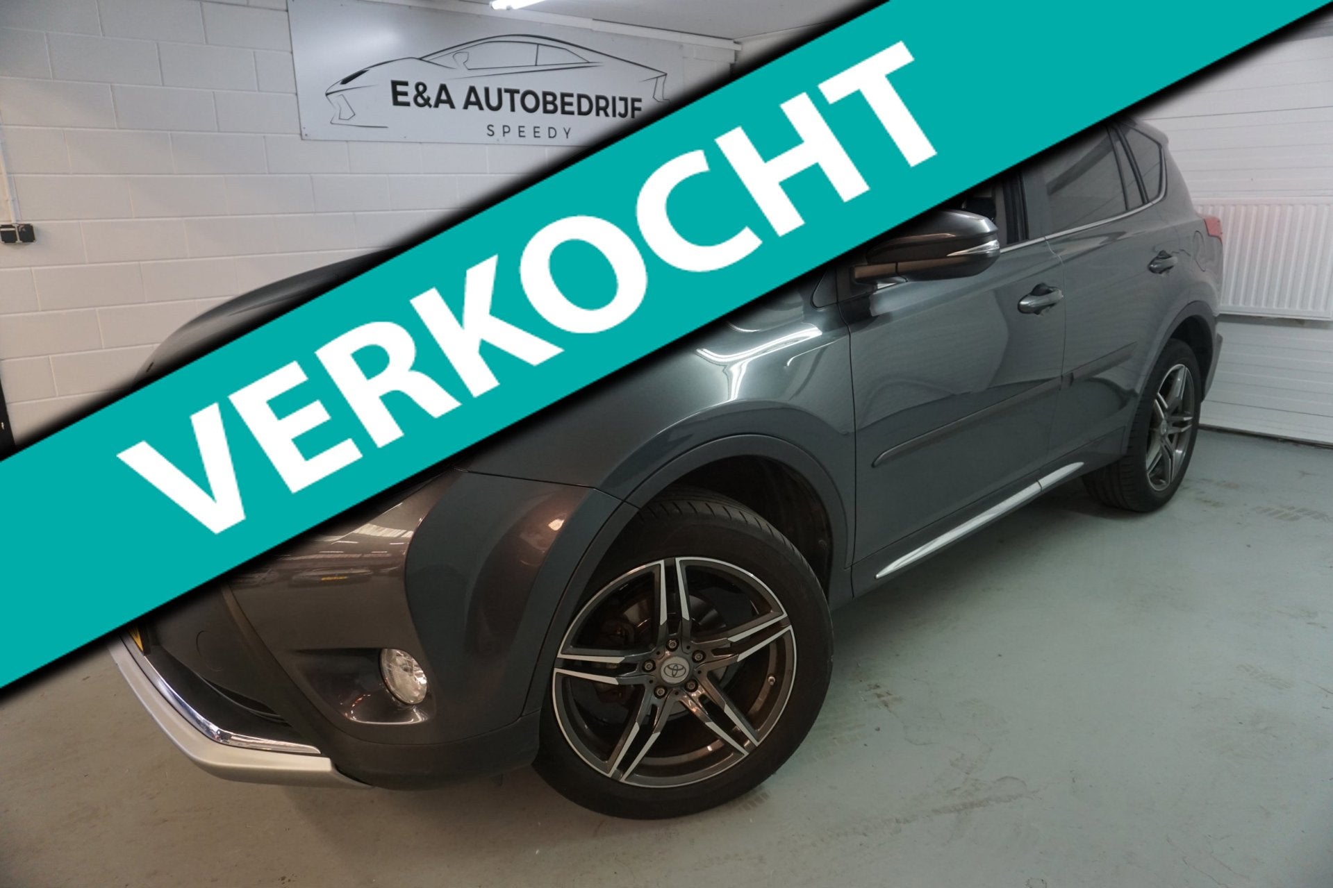 Toyota RAV4 2.0 Executive Business 4WD NAP / NAVI / CAMERA/L, Auto's, Euro 5, Gebruikt, Zwart, 4 cilinders