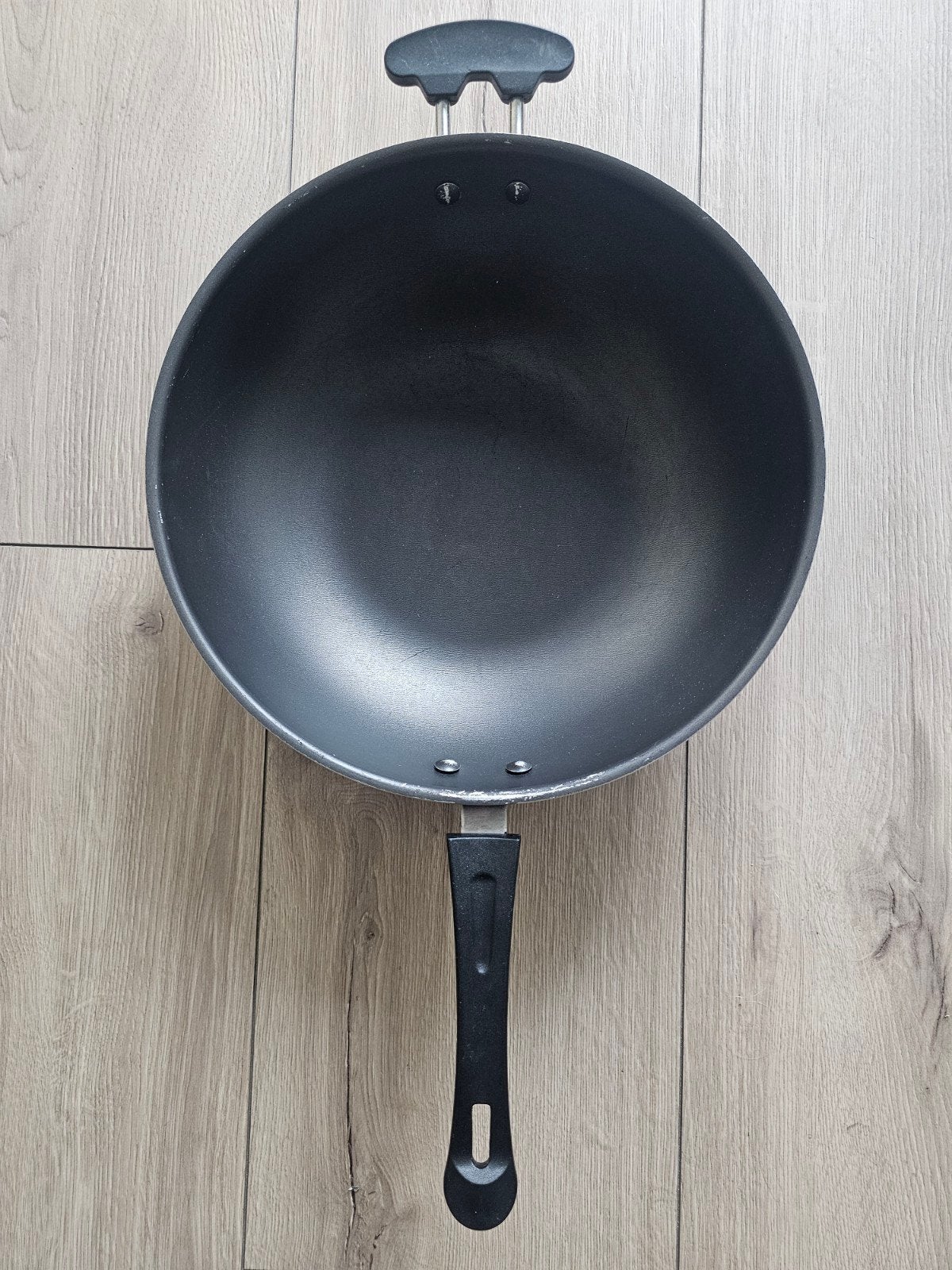 Wokpan en een koekenpan  - Goede staat!, Huis en Inrichting, Met handvatten, Ophalen, Rvs, Wok
