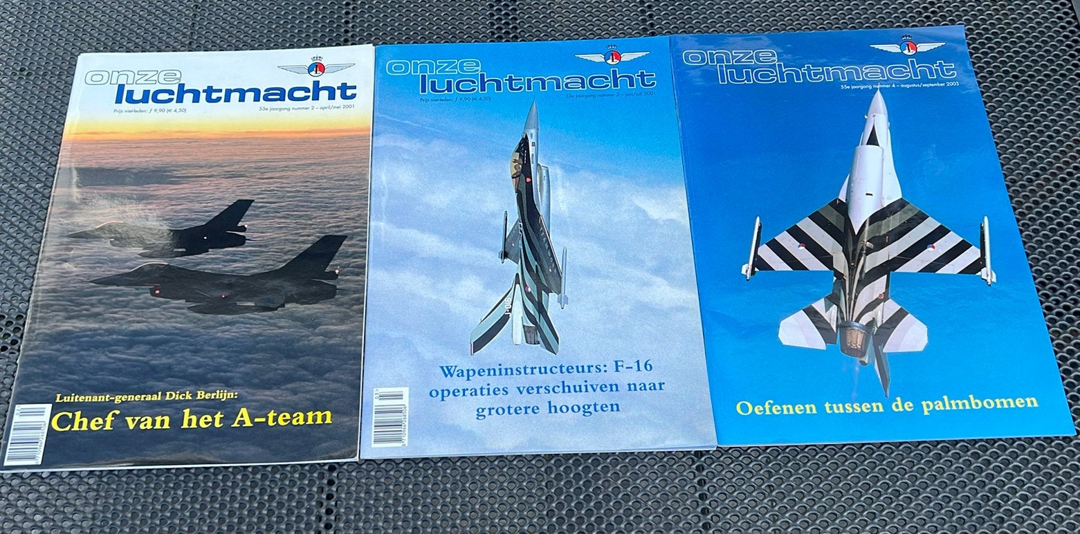 3x Onze luchtmacht tijdschriften jaartal 2001, Verzamelen, Ophalen of Verzenden, Luchtmacht, Nederland, Boek of Tijdschrift