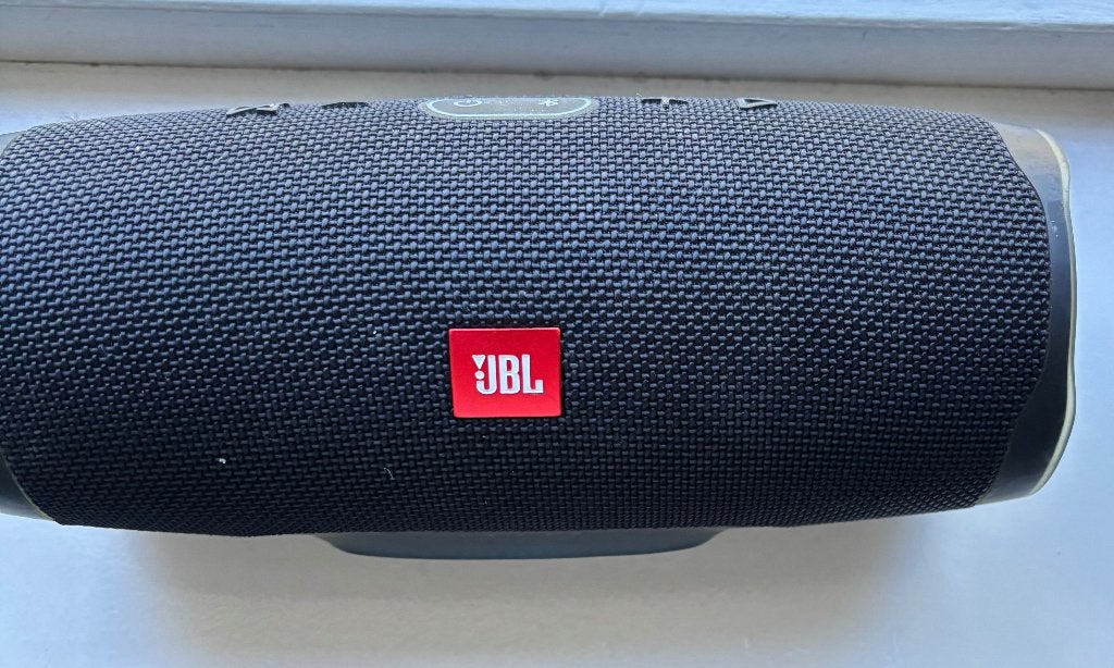 JBL charge 4, JBL, Ophalen of Verzenden, Zo goed als nieuw, Draagbare speaker