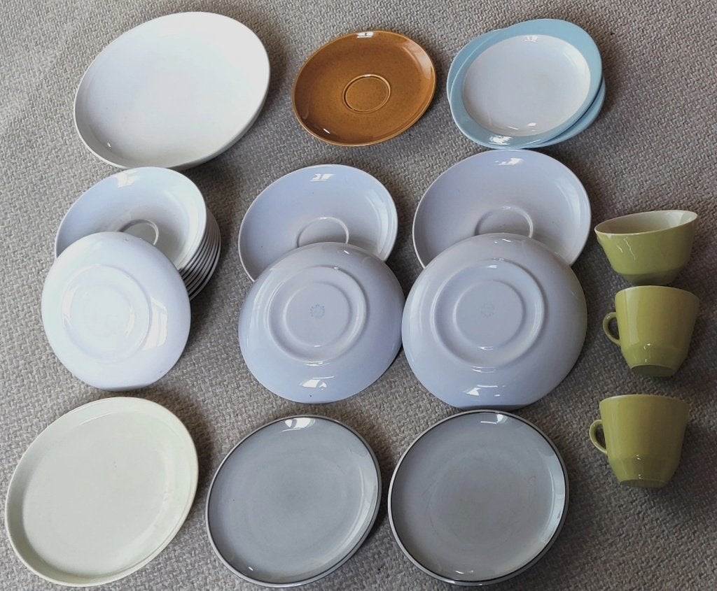 20 FRIS Edam aardewerk schaaltjes schotels en 3  kopjes 1955, Ophalen of Verzenden