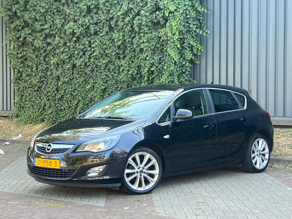 Opel Astra 1.4 Turbo Ecotec 103KW 5-D 2011 Leer| Pdc| Xenon, Voorwielaandrijving, Euro 5, USB, 4 cilinders