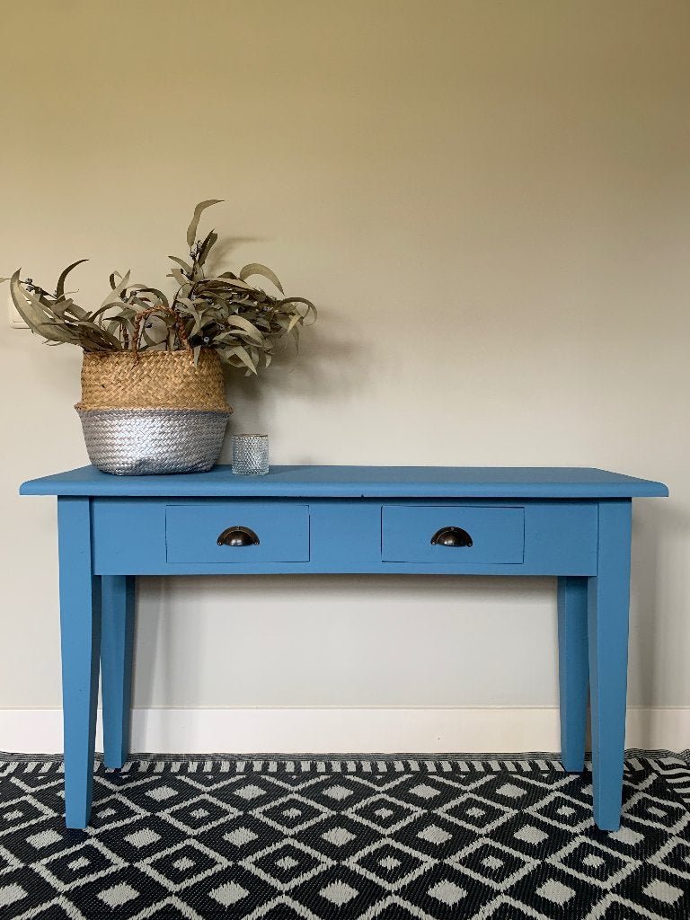 Prachtige oud blauwe vintage sidetable mt 2 laatjes, 100 tot 150 cm, Ophalen of Verzenden, Zo goed als nieuw, 25 tot 50 cm