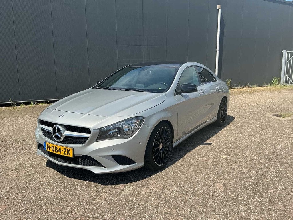 2013 Mercedes-Benz CLA-klasse 200 Edition 1 Personenauto, Auto's, CLA, Gebruikt, Euro 6, Bedrijf