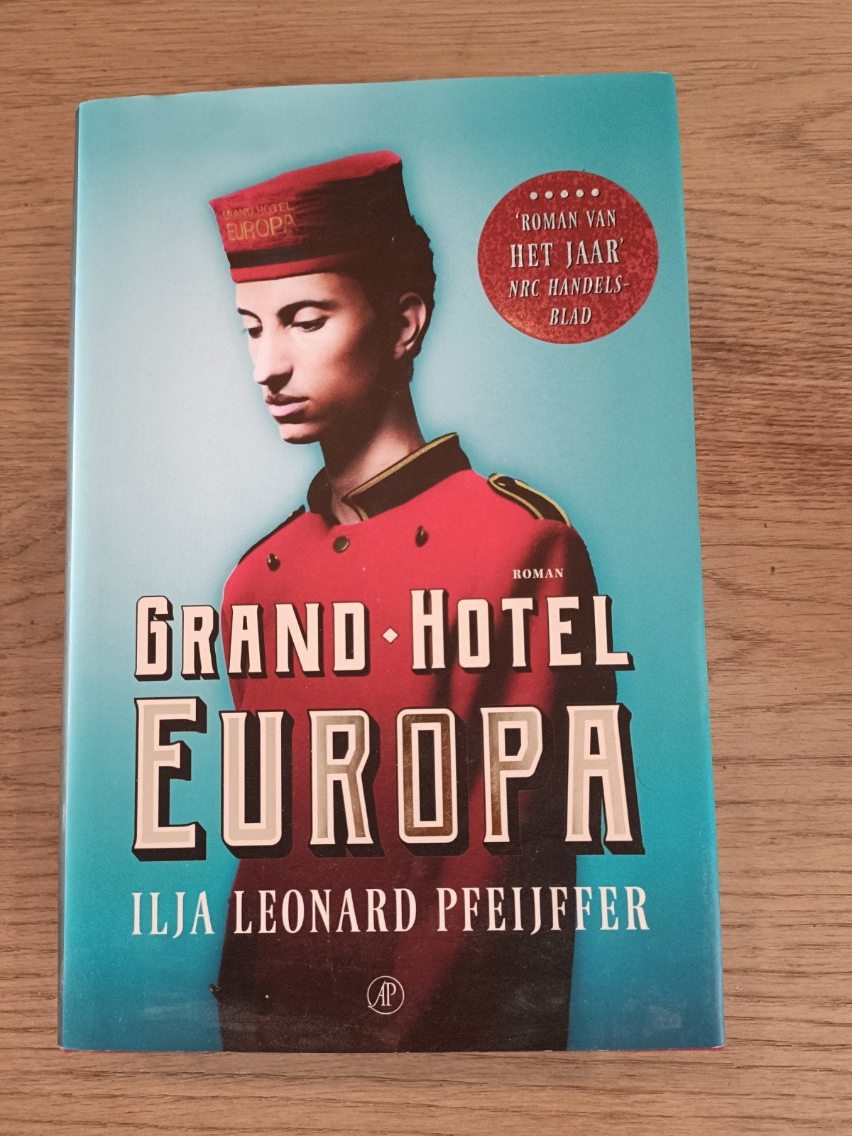 Grand Hotel Europa - Ilja Leonard Pfeijffer (Roman), Boeken, Ophalen of Verzenden, Zo goed als nieuw, Ilja Leonard Pfeijffer, Nederland