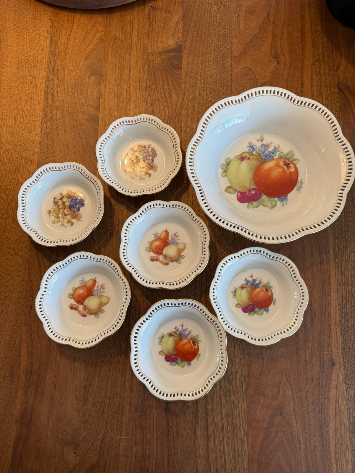 Schumann Arzberg Bavaria porselein servies (fruit), Ophalen