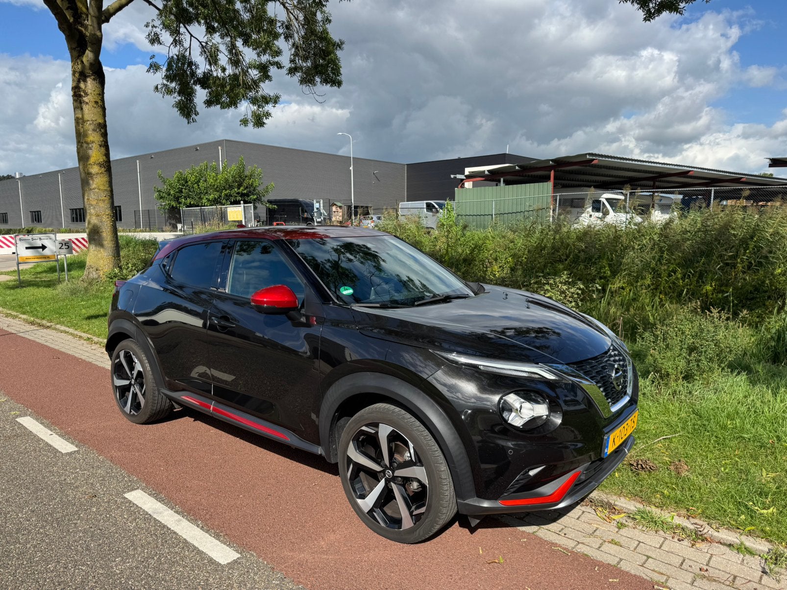 NISSAN JUKE  PRIMIERE EDITION  AUTOMAAT, Auto's, 1250 kg, Zwart, Zwart, Particulier