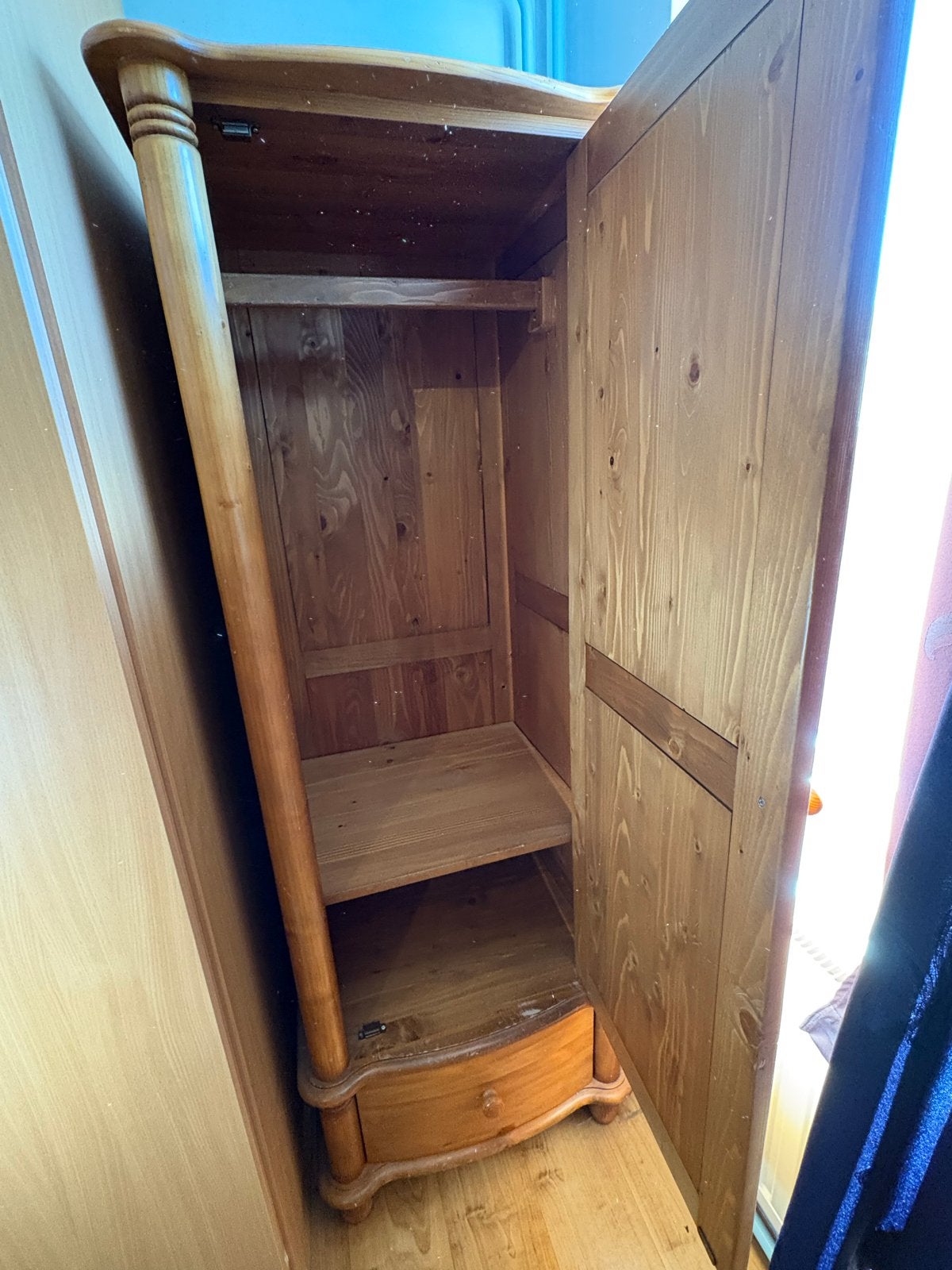 Houten kast met lade en hangruimte - 167x62x52 cm, Ophalen, Gebruikt, 50 tot 100 cm, Met lade(s)