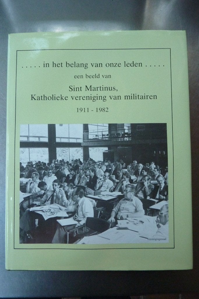 In het belang van onze leden (Sint Martinus ), Boeken, Niet van toepassing, Ophalen of Verzenden, Zo goed als nieuw, Algemeen