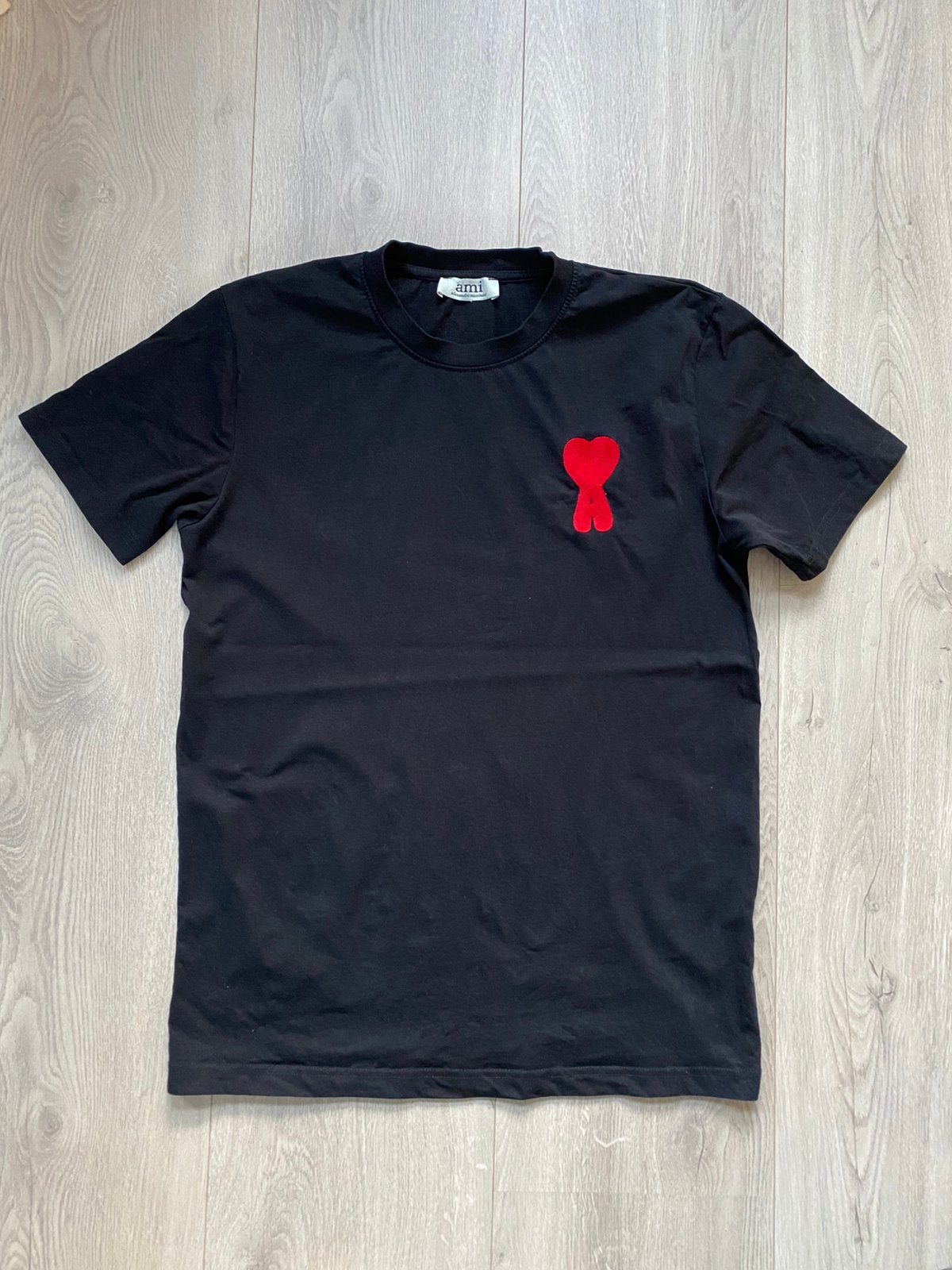 T-shirt - AMI (namaak) - maat M, Ophalen of Verzenden, Zo goed als nieuw