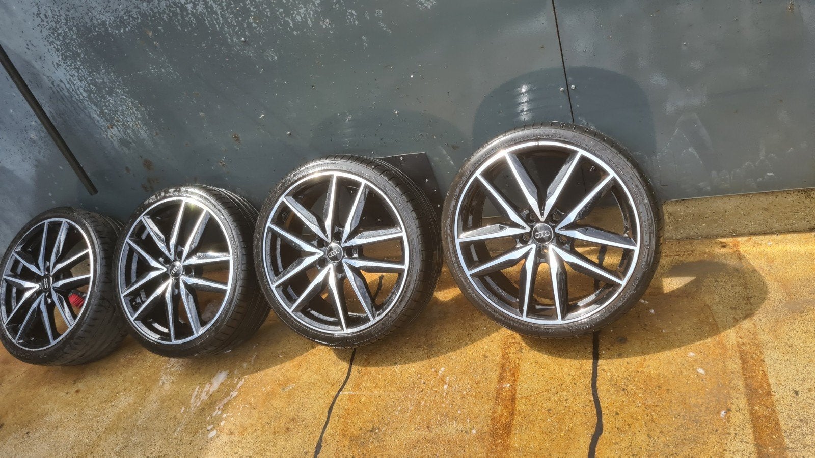 225-35-r19 Audi Golf velgen incl goede ZOMERBANDEN, Banden en Velgen, Personenwagen, Ophalen, 19 inch