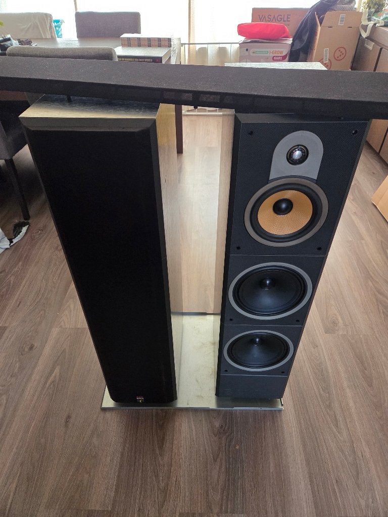 Luidsprekers B&W 640i vloerstaanders, Audio, Tv en Foto, Luidsprekers, Ophalen, Gebruikt, Bowers & Wilkins (B&W), 120 watt of meer