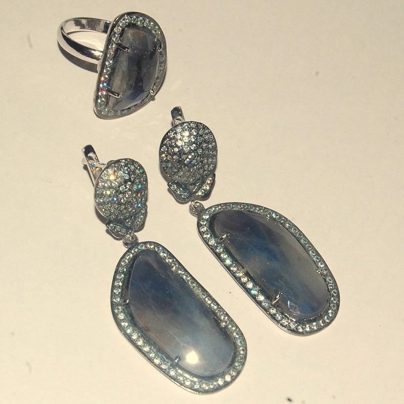 oorbellen en ring 925 zilver met gefacetteerde Saffier uniek, Blauw, Nieuw, Ophalen of Verzenden, Met edelsteen