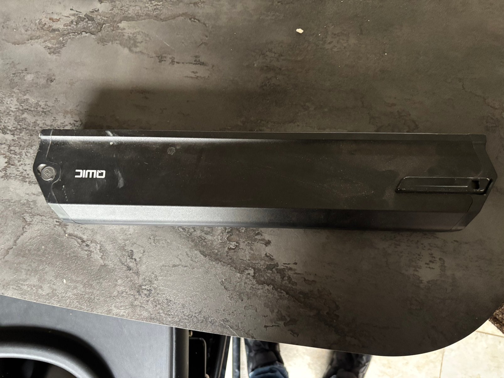 Qwic RD11 735wh accu BA060-D2133-0114 valt soms uit, Ophalen, Zo goed als nieuw