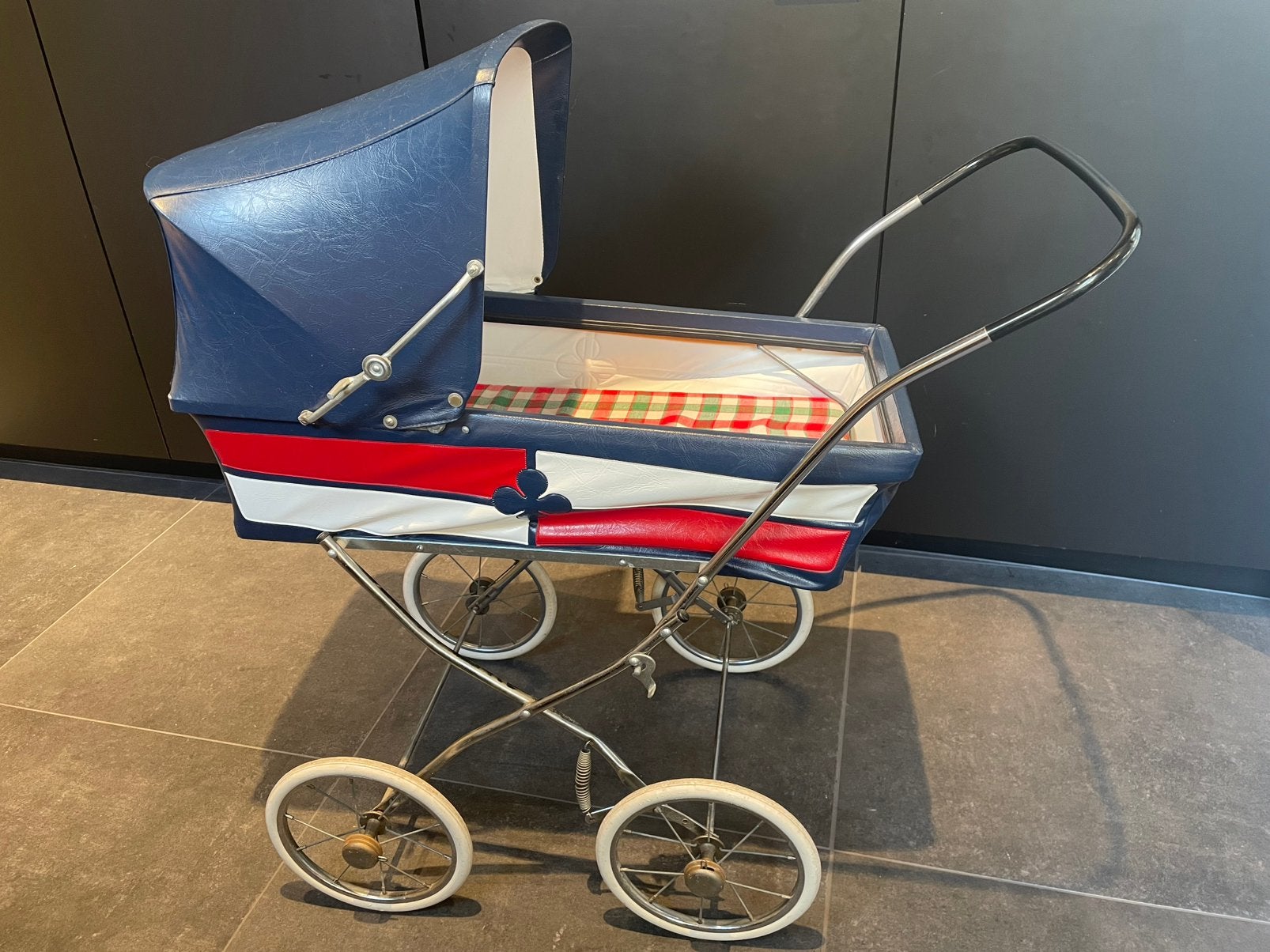 Kinder speelgoed kinderwagen, Ophalen, Gebruikt, Babypop