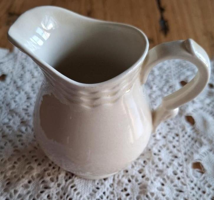 Oud Royal Adams Ivory melkkannetje, Antiek en Kunst, Antiek | Servies los, Ophalen of Verzenden