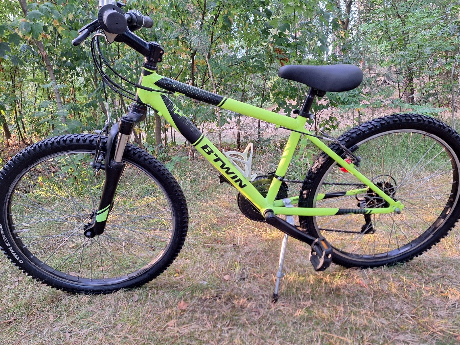 Nette 24 inch Btwin rockrider 500 fluor geel mtb, Ophalen of Verzenden, Zo goed als nieuw