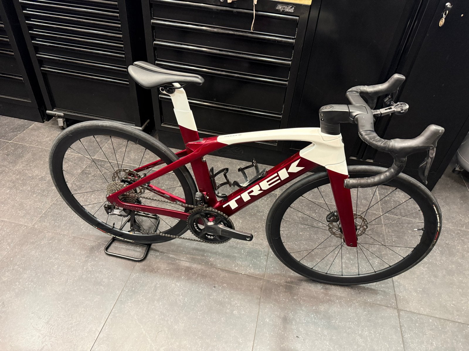 Trek Madone 2022 Project One racefiets - Maat 50, Carbon, Heren, 49 tot 53 cm, Zo goed als nieuw