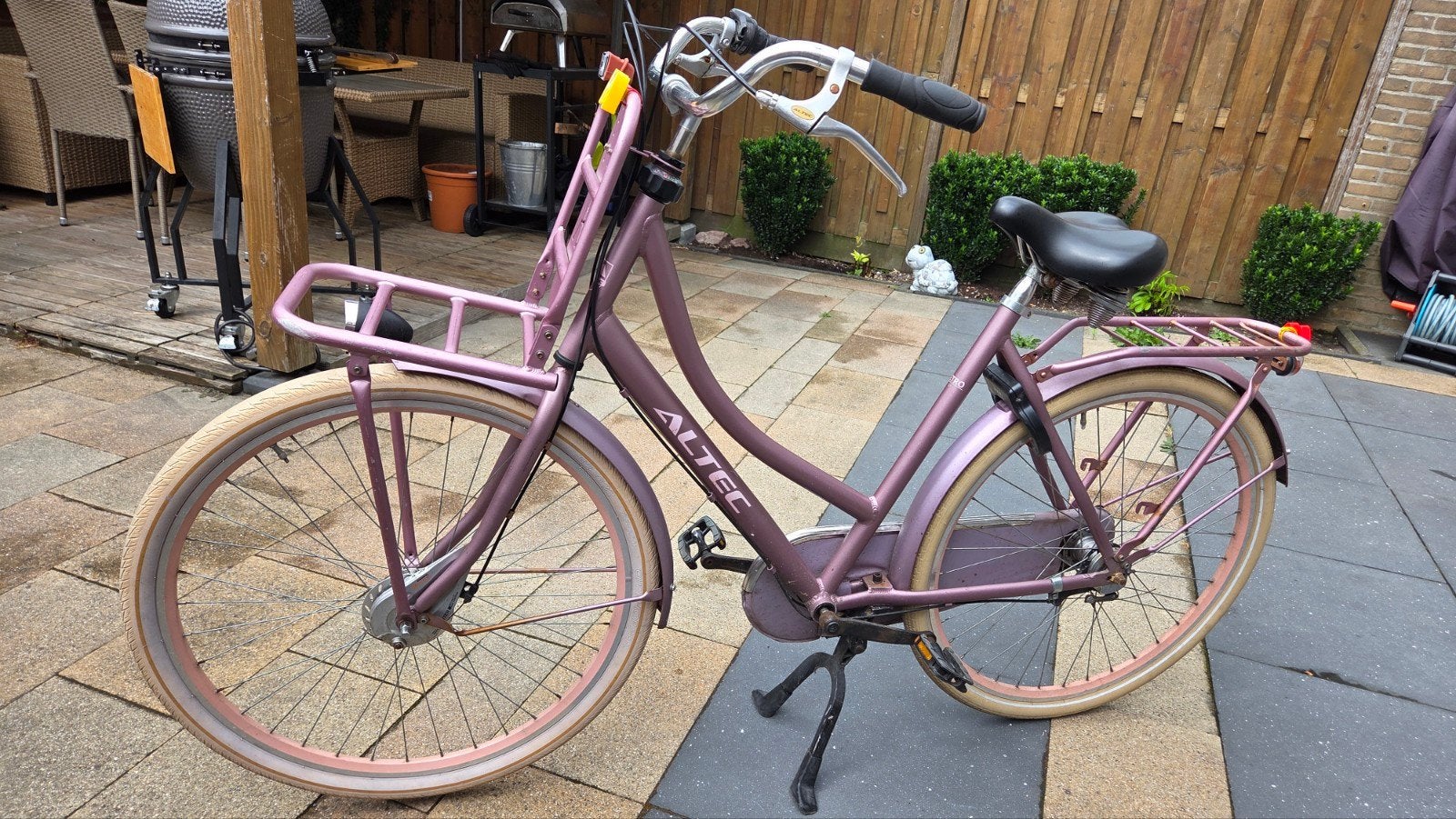 Fiets Altec, Gebruikt, Versnellingen, 56 cm of meer, Trommelrem