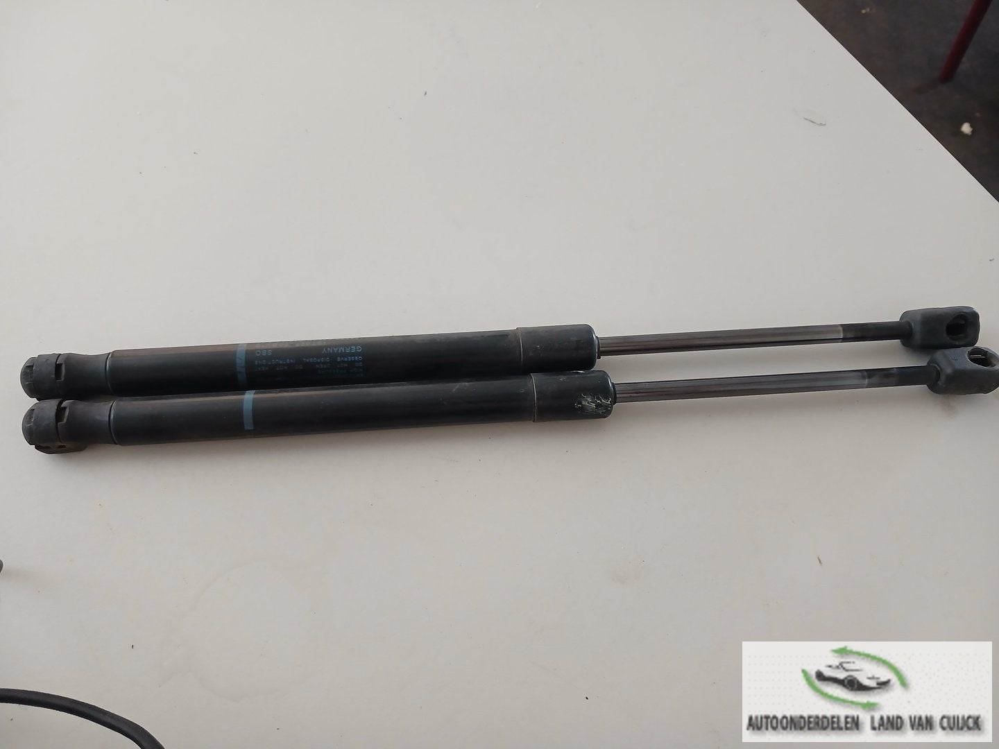 Skoda Citigo 1.0B 5drs Gasveren set achterklep '13, Gebruikt, -, -, Ophalen of Verzenden