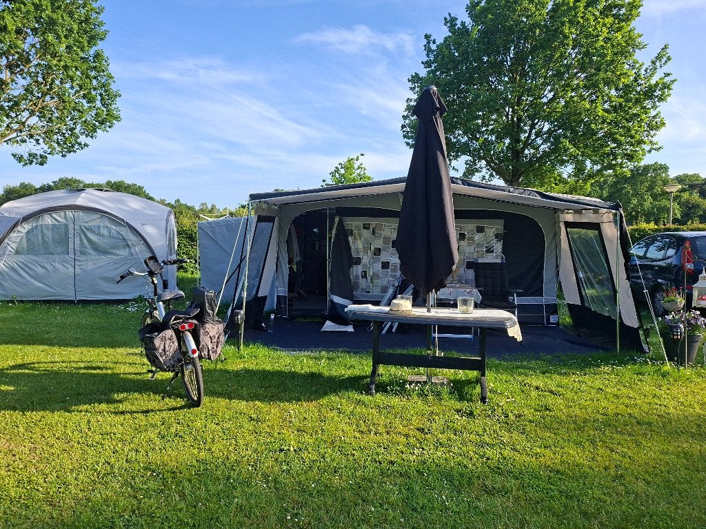 Caravan kip 'Starline'  compleet met voortent /erker etc., Vast bed, Kachel, Rondzit, Kip