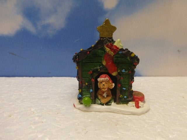lemax decorated light dog house kerstdorp accessoire hond, Ophalen of Verzenden, Zo goed als nieuw