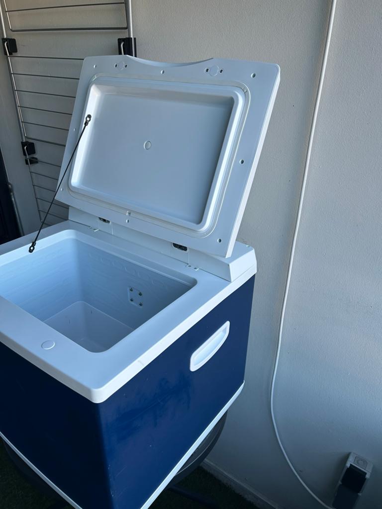 Mobicool MB40 Elektrische Koelbox 38L - Zo goed als nieuw, Ophalen, Zo goed als nieuw, Koelbox, Compressor