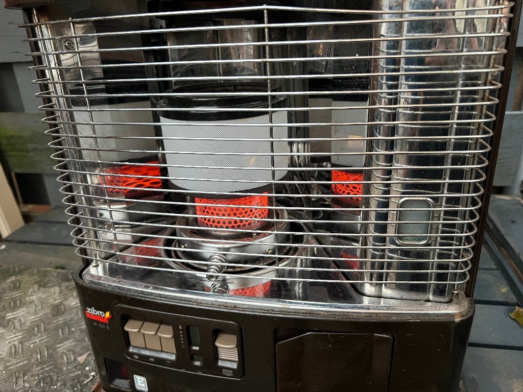 2 ZIBRO KAMIN petroleum kachels, Ophalen, Gebruikt, Overige brandstoffen, Petroleumkachel