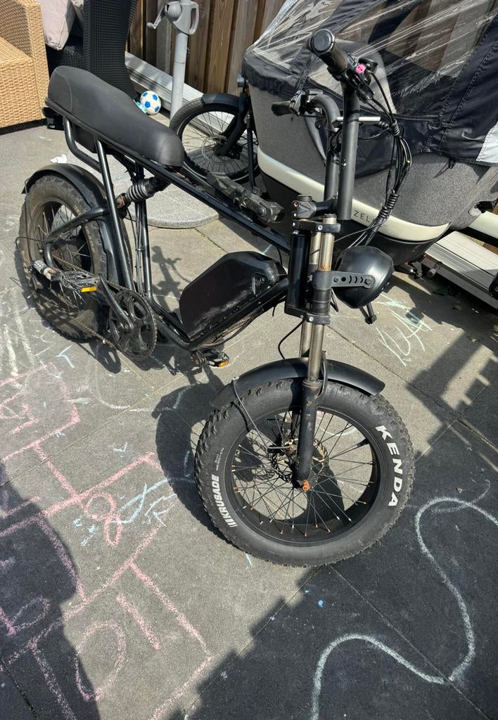 Stoere Fatbike E-bike - Zwart, Goede Staat, Zo goed als nieuw, 51 tot 55 cm, 50 km per accu of meer, Ophalen