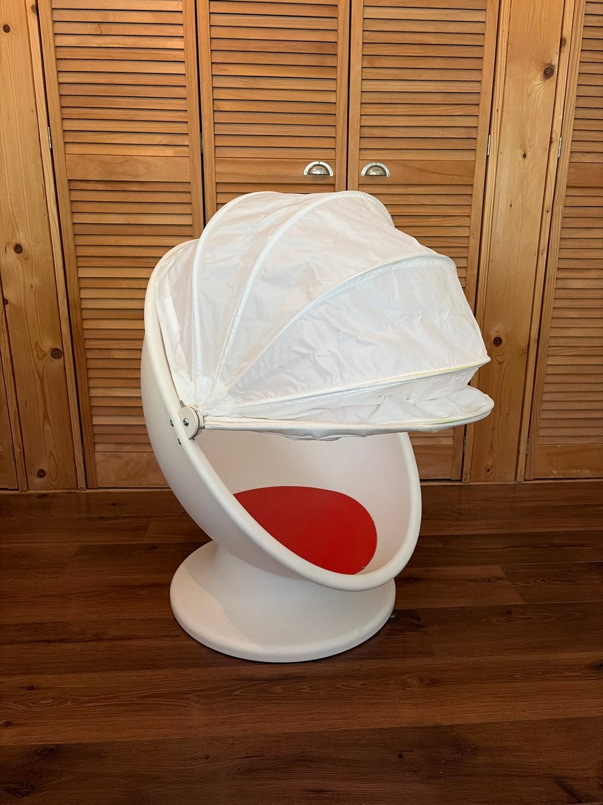 IKEA PS LÖMSK Draaifauteuil - Wit/Rood, Huis en Inrichting, Stoelen, Ophalen, Kunststof, Gebruikt, Wit
