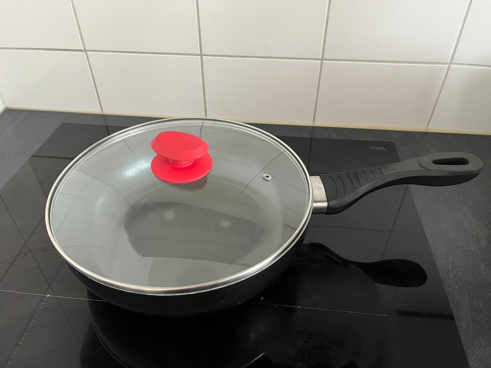 1 BK Wok / Hapjes pan incl Deksel  Bk nr 4586, Ophalen of Verzenden, Zo goed als nieuw, Rvs, Wok