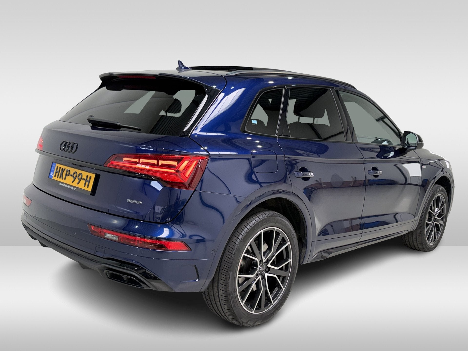 Audi Q5 55 TFSI e Hybrid 367pk quattro S-line Competition, Automaat, Gebruikt, 4 cilinders, Blauw
