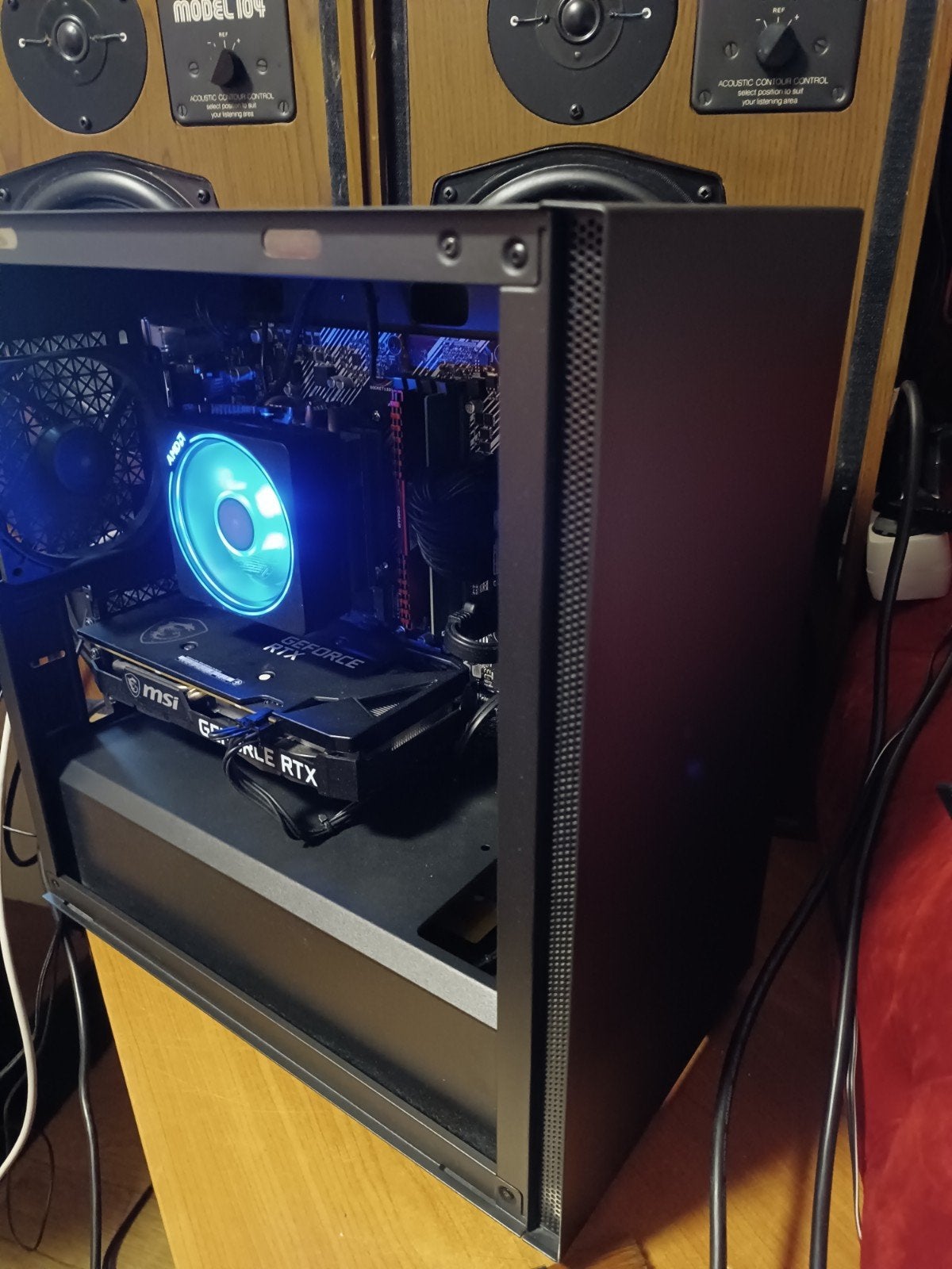 Gaming PC Ryzen 5 5600X, RTX 3050, 16GB RAM nvme ssd