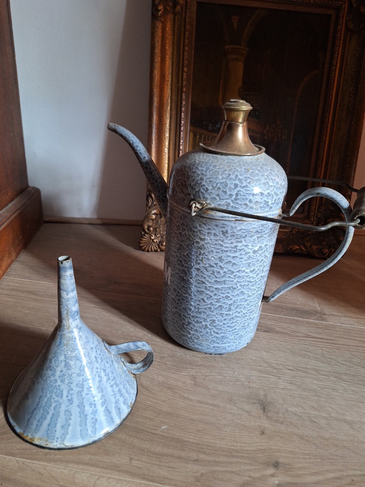 Vintage petroleum setje met trechter, Ophalen