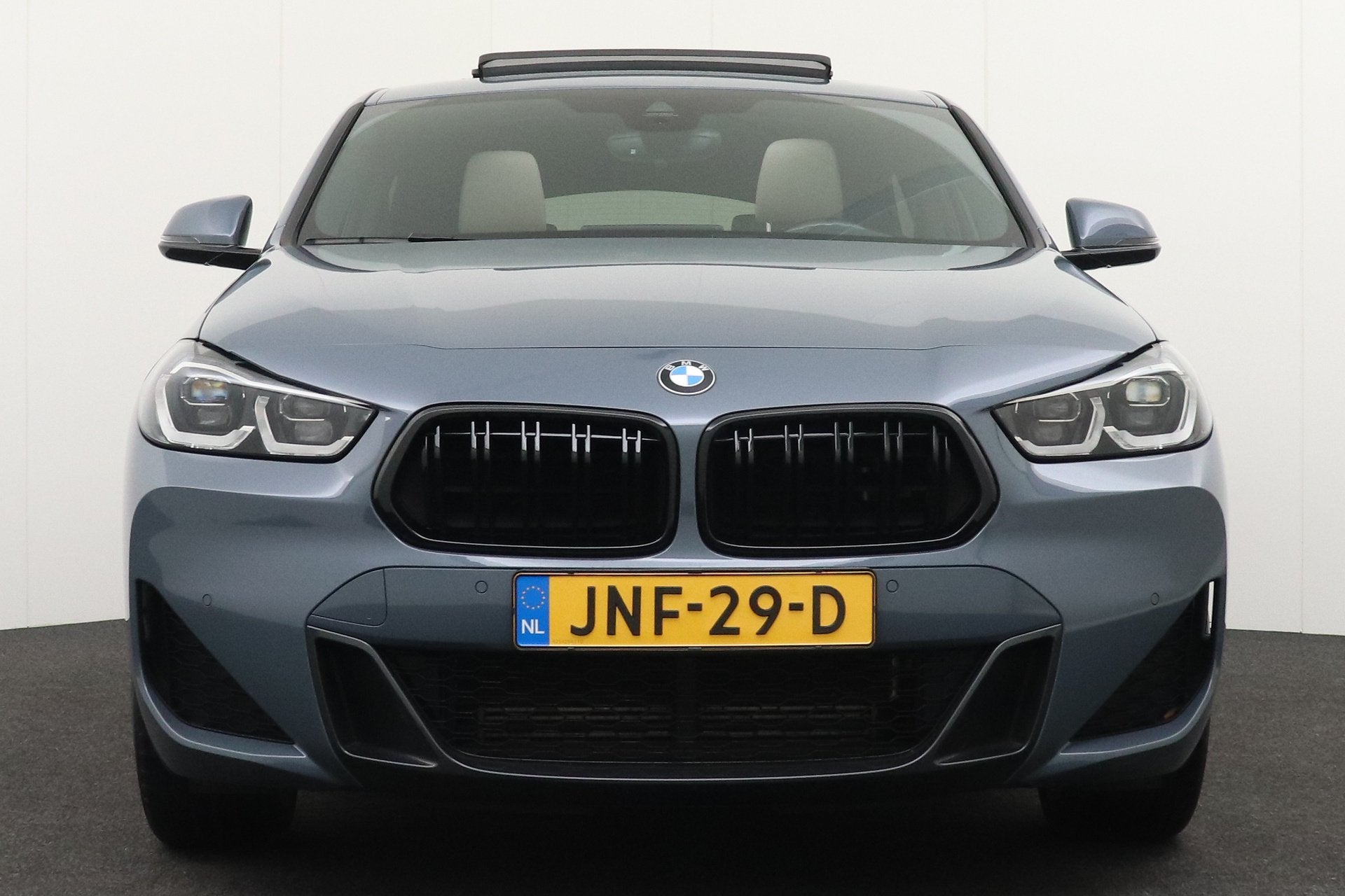 BMW X2 xDrive25e 220PK M-Sport High Exe Pano-dak Adapt.Cruis, Auto's, Automaat, Dealer onderhouden, X2, Gebruikt