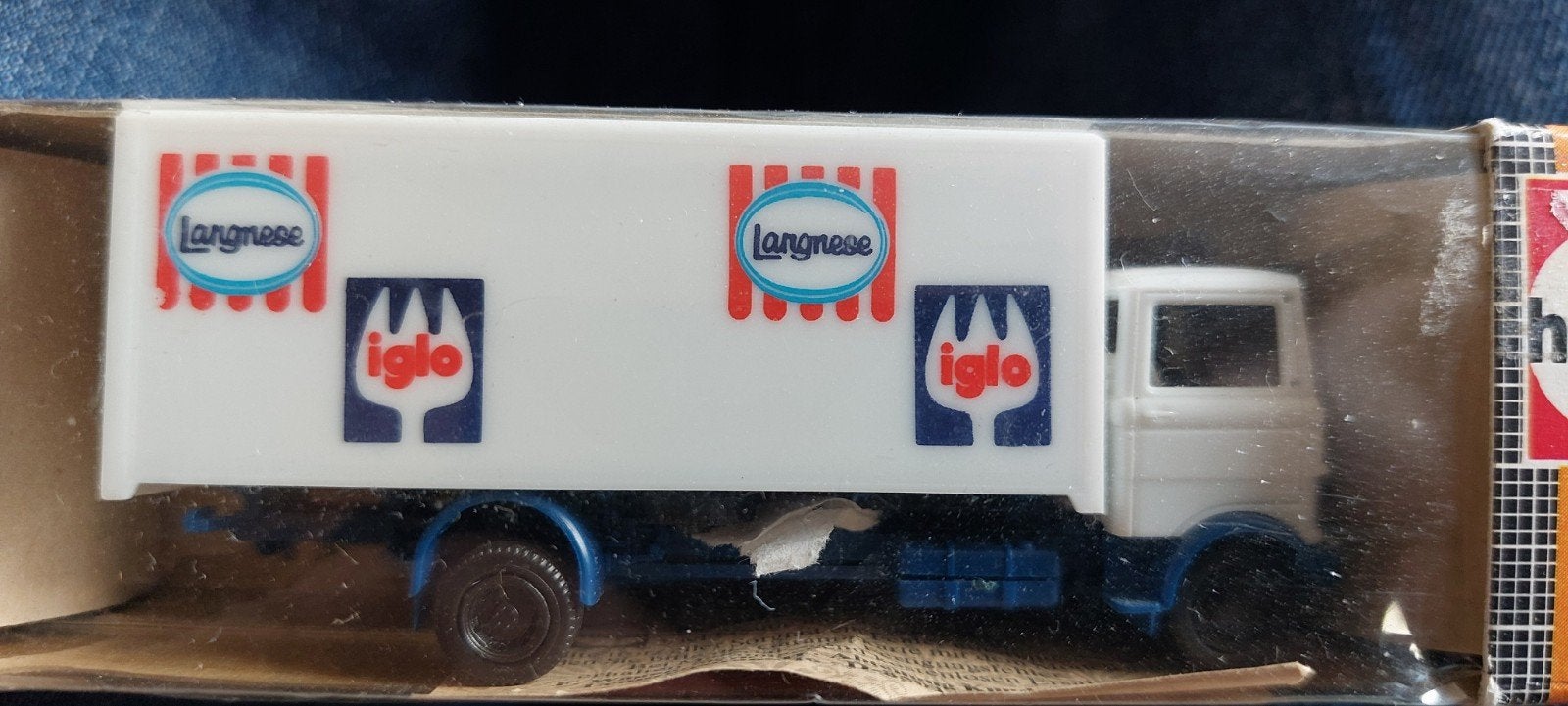 H0LK 0731 DIVERSE MERCEDES-BENZ VRACHTWAGENS 1/87, Ophalen of Verzenden, Zo goed als nieuw, Bus of Vrachtwagen, Herpa