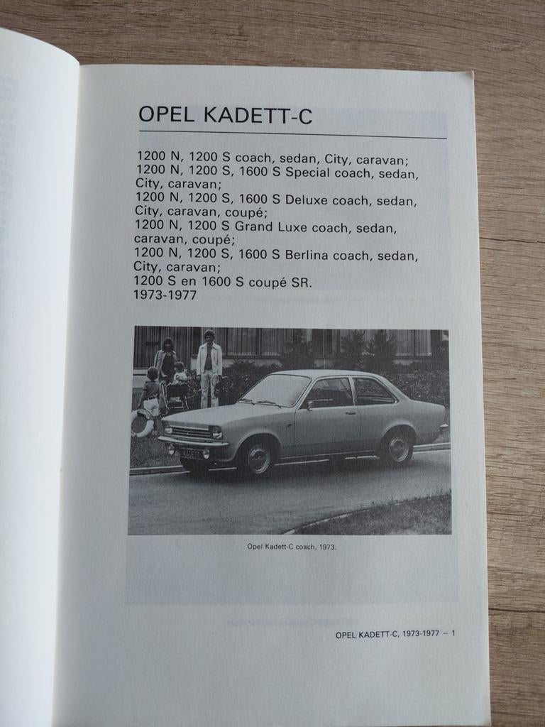 OPEL Kadett-vraagbaak 1200 en 1600. 1973-1977 P.Olyslager, Auto diversen, Handleidingen en Instructieboekjes, Ophalen of Verzenden