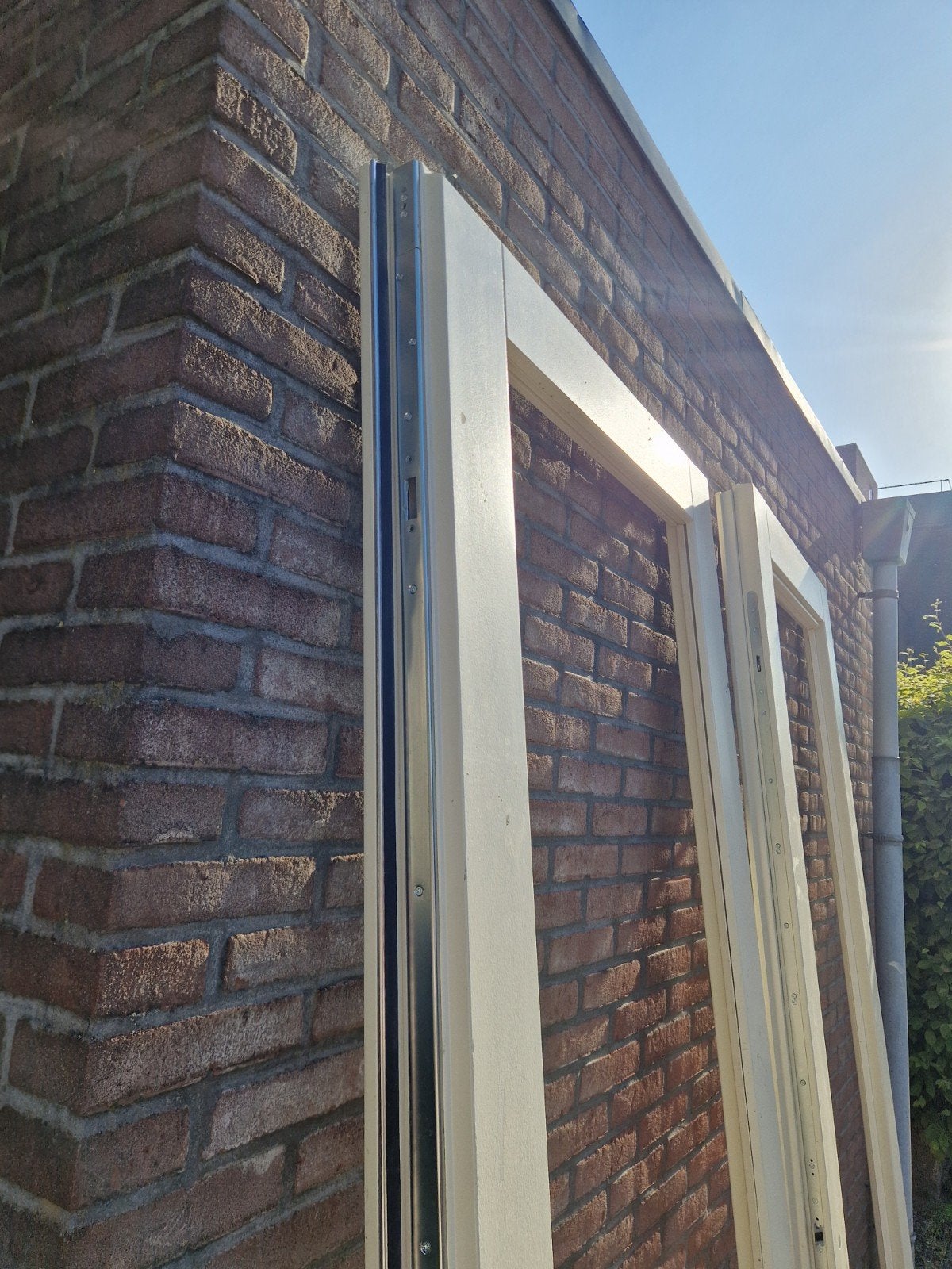 Nieuw: Twee openslaande deuren met glas, meerpuntsluiting, Ophalen, 80 tot 100 cm, 215 cm of meer, Nieuw